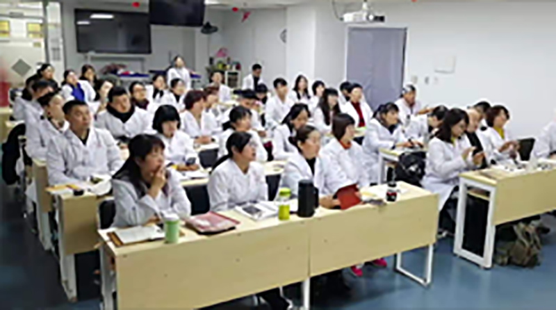 學校課室