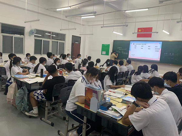 授課現(xiàn)場
