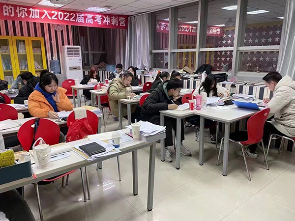 上課現(xiàn)場(chǎng)